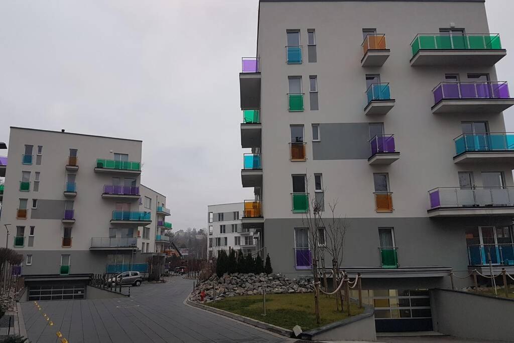 Apartament Nowoczesny Komfortowy Kustronia Z Garazem Balkonem Wanna Bielsko-Biala Exterior photo