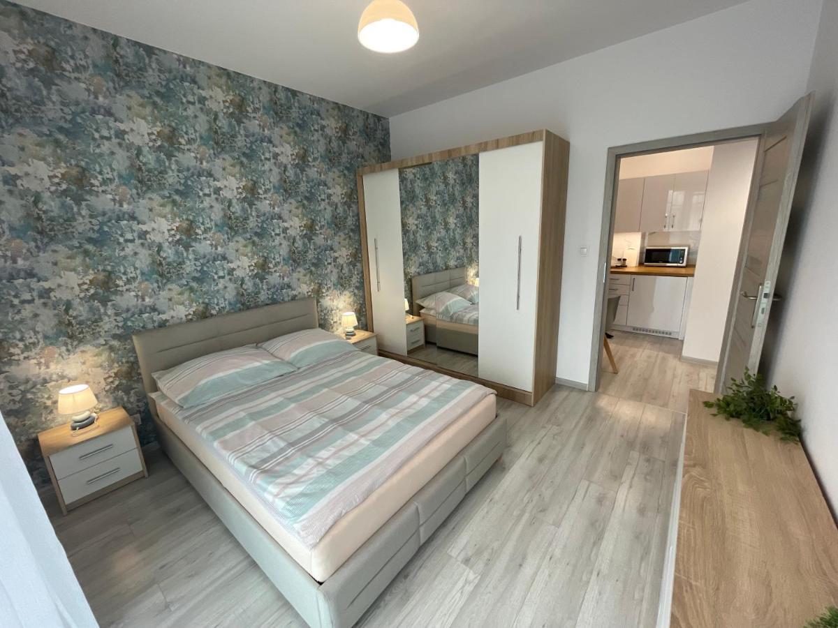 Apartament Nowoczesny Komfortowy Kustronia Z Garazem Balkonem Wanna Bielsko-Biala Exterior photo